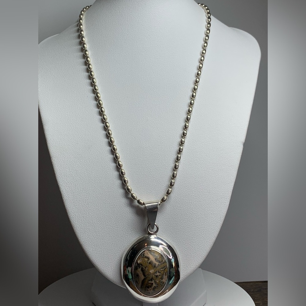 Silpada Vintage Sterling Silver Leopard Jasper Oval Pendant w/Oval Bead Chain